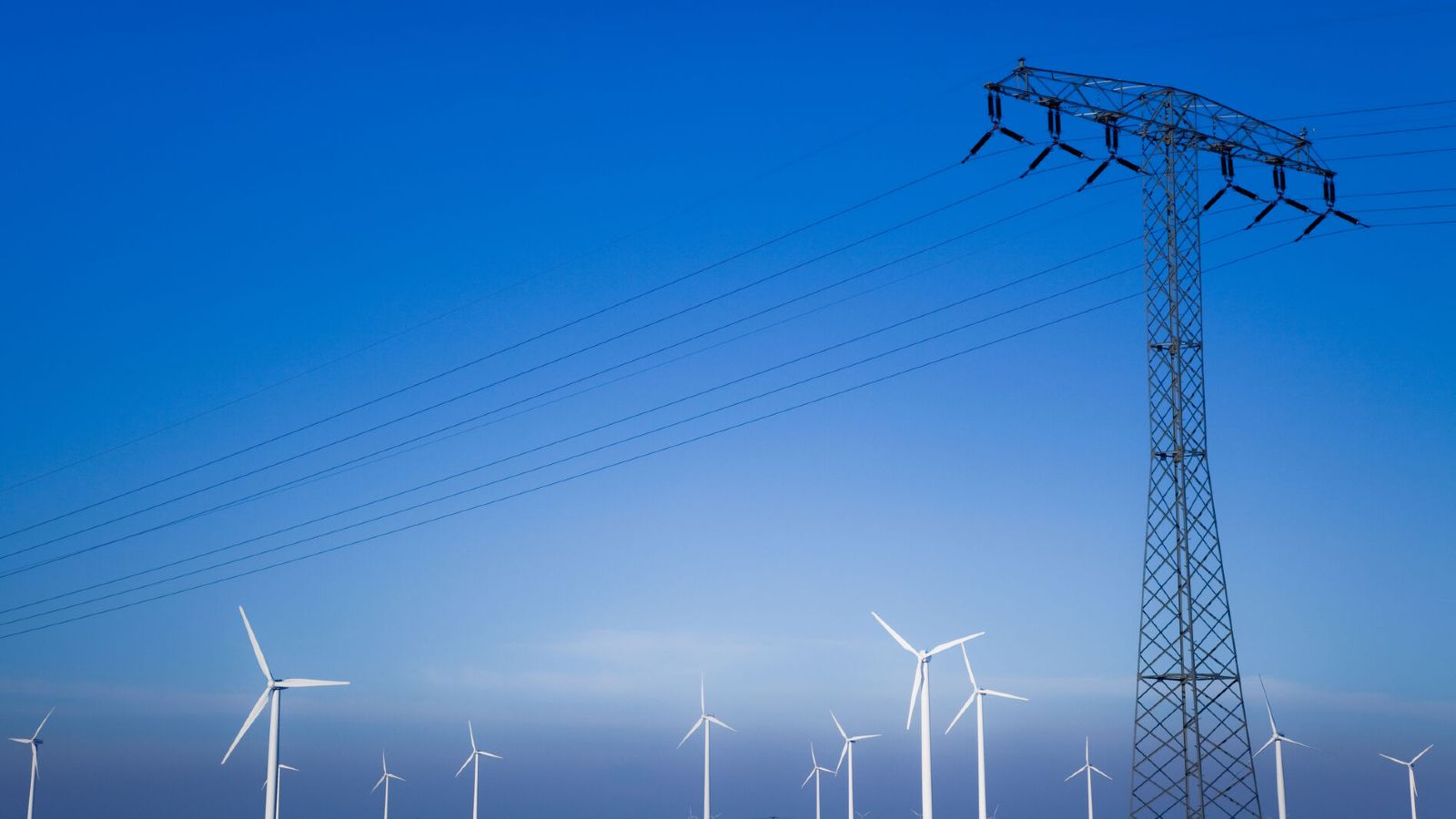 Neue Themengruppen gibt es ab sofort im Forschungsnetzwerk Stromnetze (Symbolbild)