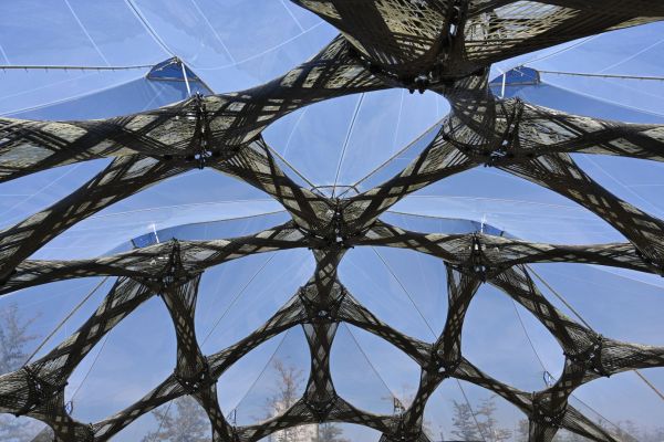 Mit dem TTP Leichtbau unterstützt das BMWi Forschungs-, Entwicklungs- und Innovationsvorhaben im Leichtbau mit 300 Millionen Euro. Mit dem TTP Leichtbau unterstützt das BMWi Forschungs-, Entwicklungs- und Innovationsvorhaben im Leichtbau mit 300 Millionen Euro.