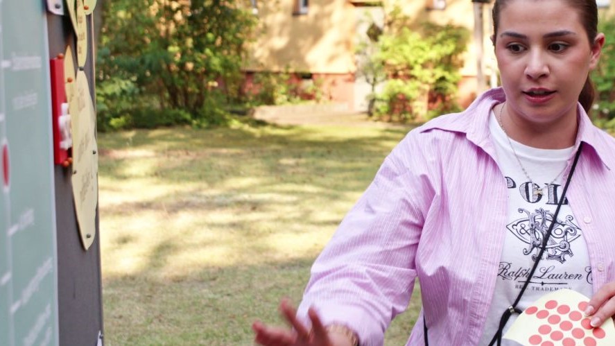 Beim Forschungsprojekt Stable befragen die Forschenden die Mieterinnen und Mieter über die gesamte Projektlaufzeit kontinuierlich zu anstehenden Entscheidungen in Bezug auf die Sanierung.